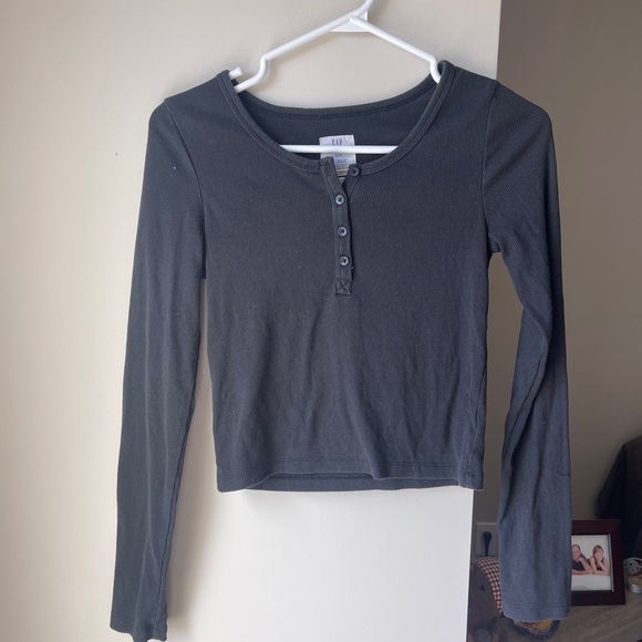 💙Buy 1 get 1 free💙 GAP Gray Long Sleeve Polo Crop Blouse - Picture 1 of 4